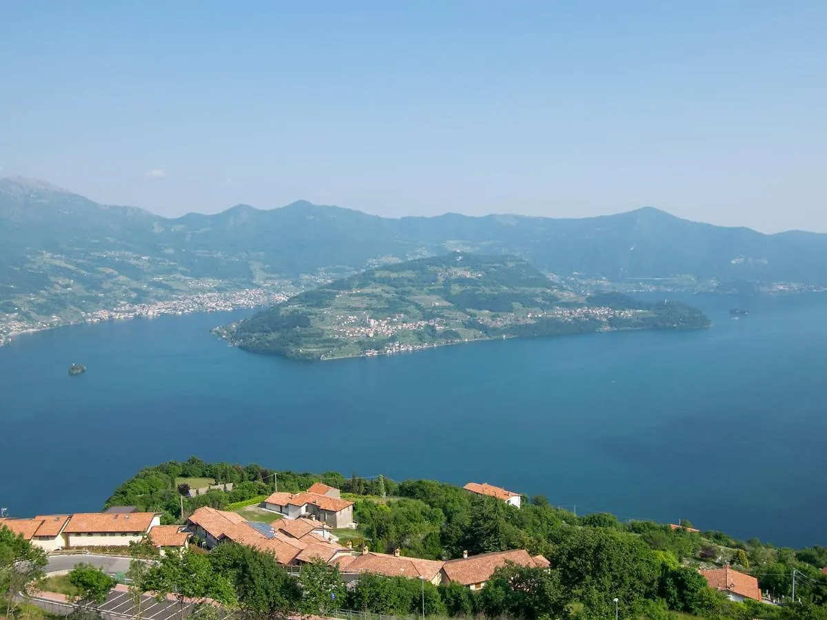 Van Gogh - Beautiful Lake Iseo View And Swimming Pool Parzanica 0*,  Włochy